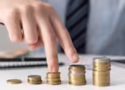 Apa Itu Ekonomi Dengan Kata Sederhana? Ternyata Bisa Bikin Hidupmu Lebih Mudah!